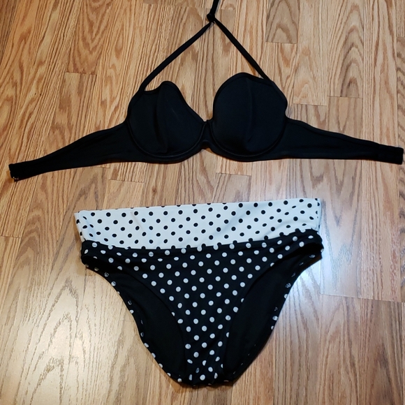 Victoria's Secret Other - 38C & Med Victoria's Secret Bikini , top bottom